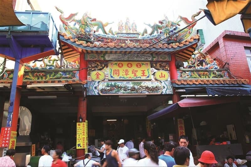 Day 3: Northern Coast: Where Sea Meets Sky